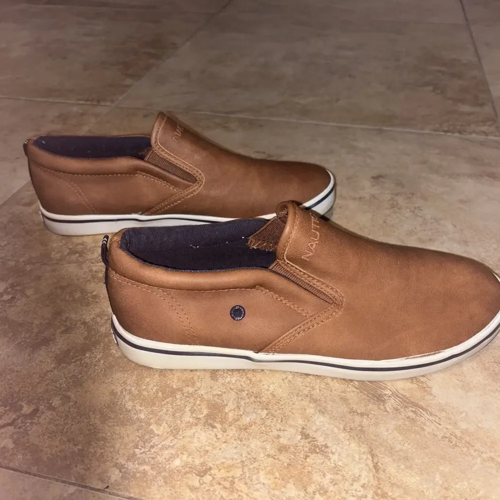Nautica Kid's Brownish Slip-On Casual Shoe/Sneaker-Youth Akeley size 5